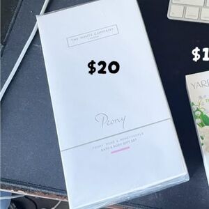 The White Company Peony Rose Gift Set NEVER OPENED